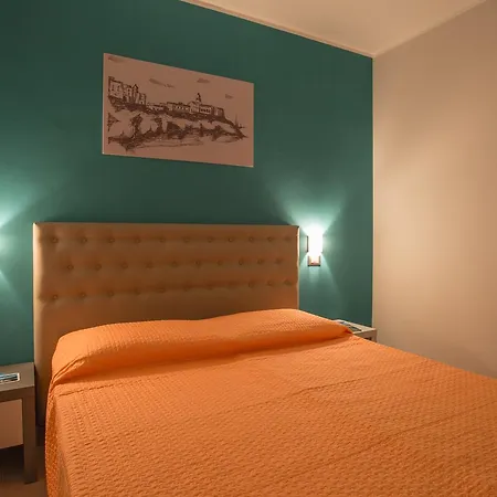 Residenza Cristallo Дом отдыха Вьесте
